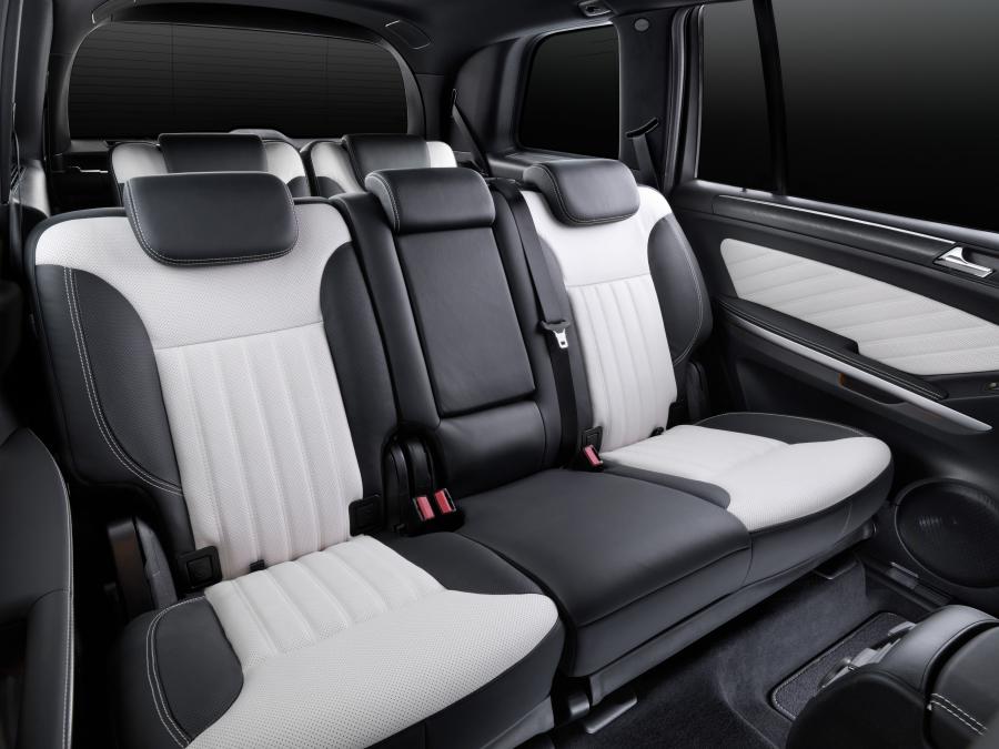 Mercedes-Benz GL-Class Grand Edition 2011 года  (фото 4 из 8)